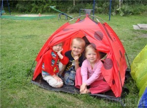 Наши дети в списках не значатся…