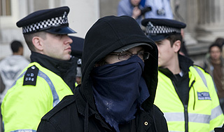 Британец объявил войну полиции Британец объявил войну полиции