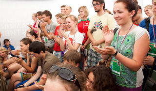 Молодые бизнесмены съехались на Селигер Молодые бизнесмены съехались на Селигер