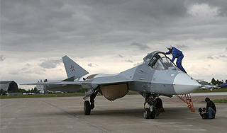 Армия закупит сотню истребителей Т-50 Армия закупит сотню истребителей Т-50