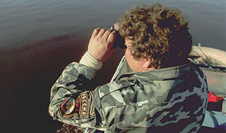 Трое детей утонули в машине деда Трое детей утонули в машине деда