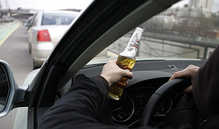 Водителям ввели полный запрет на алкоголь Водителям ввели полный запрет на алкоголь
