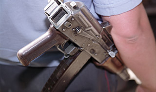 Раненую заложницу освободили штурмом Раненую заложницу освободили штурмом