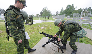 Вооружение армии России увеличат в два раза Вооружение армии России увеличат в два раза