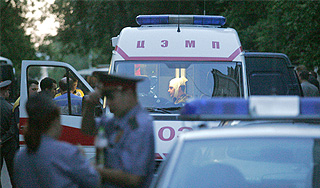 Приезжие устроили массовую драку в Москве Приезжие устроили массовую драку в Москве