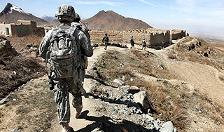 США отправляют подкрепление в Афганистан США отправляют подкрепление в Афганистан