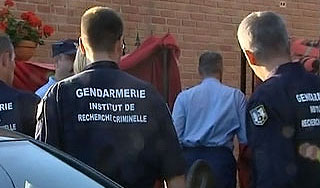 В саду дома нашли останки младенцев В саду дома нашли останки младенцев