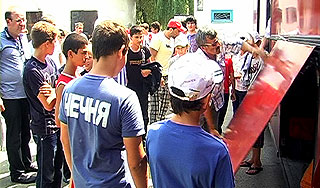 Директор лагеря "Дон" заявил об угрозах Директор лагеря "Дон" заявил об угрозах