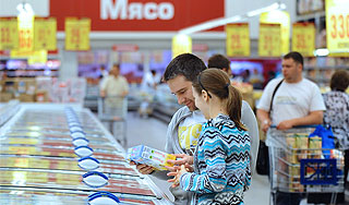 Москвичи покупают самые дешевые продукты Москвичи покупают самые дешевые продукты