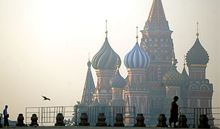 Москвичей душит дым торфяников Москвичей душит дым торфяников