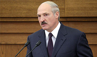 Лукашенко позабыл о своем обещании Лукашенко позабыл о своем обещании
