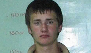 Приморский бандит пытался сбежать от конвоя Приморский бандит пытался сбежать от конвоя