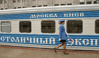 Россиянам упростят въезд на Украину Россиянам упростят въезд на Украину