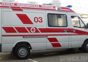 Водитель иномарки переехал лежащего на дороге мужчину