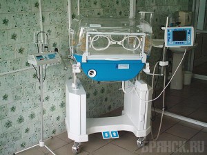 В перинатальном центре появился инкубатор для недоношенных детей