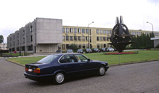 НАТО перестало угрожать России НАТО перестало угрожать России