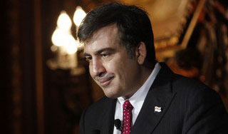 Саакашвили готовит досрочные выборы Саакашвили готовит досрочные выборы