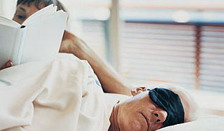 Женщина убила подушкой храпящего мужа Женщина убила подушкой храпящего мужа