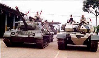 В Рио-де-Жанейро на бандитов бросили танки В Рио-де-Жанейро на бандитов бросили танки