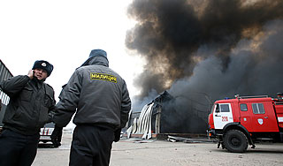 Огонь под Москвой виден за многие километры Огонь под Москвой виден за многие километры
