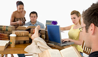 Как взрослым оторваться от парты Как взрослым оторваться от парты