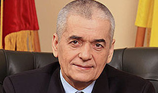 Онищенко дал россиянам новогодний совет Онищенко дал россиянам новогодний совет