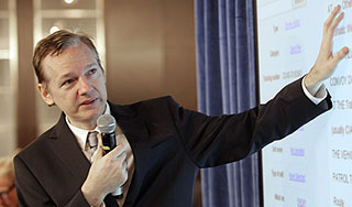 Кремль прочит "Нобелевку" главе WikiLeaks Кремль прочит "Нобелевку" главе WikiLeaks