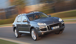 Генералов пересадят на Porsche Cayenne Генералов пересадят на Porsche Cayenne