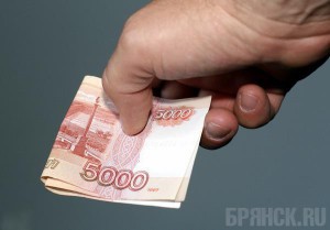 Владельца лото-клубов задержали при передаче взятки милиционеру