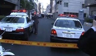 Мужчина порезал ножом детей в автобусе Мужчина порезал ножом детей в автобусе