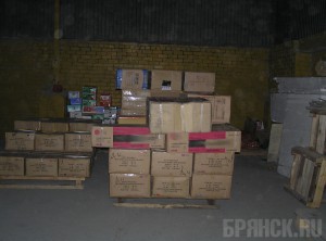 Пресечена попытка контрабанды крупной партии ширпотреба