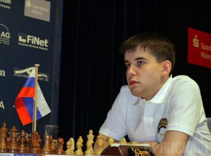 Непомнящий выиграл центральную партию российского суперфинала Ян Непомнящий