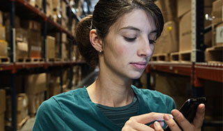 Смартфоны шпионят за своими владельцами Смартфоны шпионят за своими владельцами