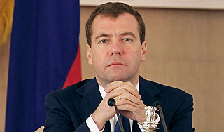 Медведев оценил решение сенаторов США Медведев оценил решение сенаторов США