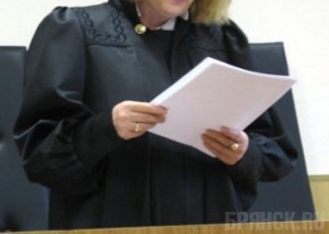 Условные сроки получили парни за издевательство над котом