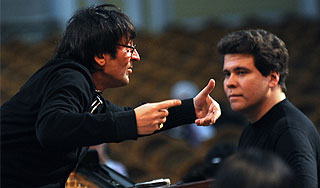 Музыканты раскрыли новогодние планы Музыканты раскрыли новогодние планы