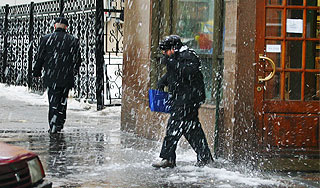 Москву залил ледяной дождь Москву залил ледяной дождь