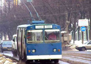 В праздничные дни сократится количество троллейбусов и автобусов