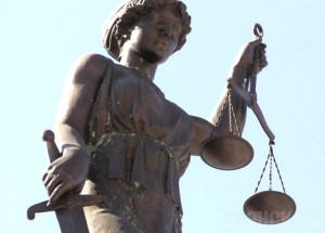 Наехавший на женщин экс-сотрудник УФСИН предстанет перед судом