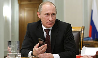 Путину подарили "русский iPhone" Путину подарили "русский iPhone"