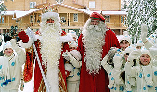 Дед Мороз встретил Санту на границе Дед Мороз встретил Санту на границе