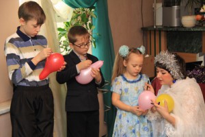 Детям-инвалидам подарили праздник