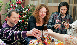 Как и что пить за праздничным столом Как и что пить за праздничным столом