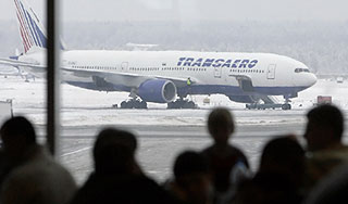 Авиакомпания попадет под суд за коллапс Авиакомпания попадет под суд за коллапс