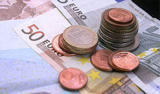 Страна из бывшего СССР перешла на евро Страна из бывшего СССР перешла на евро