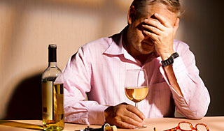 Похмелье свалило два миллиона британцев Похмелье свалило два миллиона британцев