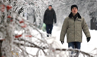 Ледяной дождь добрался до Петербурга Ледяной дождь добрался до Петербурга