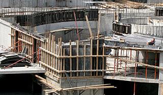 "Интеко" требует от Москвы миллионы рублей "Интеко" требует от Москвы миллионы рублей