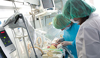 Отчим до смерти избил грудного ребенка Отчим до смерти избил грудного ребенка