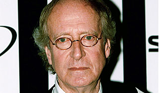 Cкончался композитор "бондианы" Джон Барри Cкончался композитор "бондианы" Джон Барри